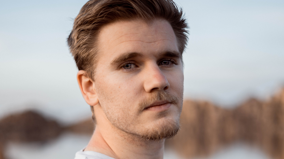 man curious if her girlfriend's insurance will pay for the abortion